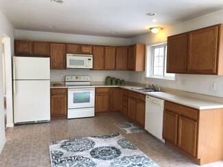 33 Shepherd Rd, Farmington, NH 03835