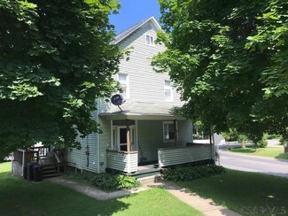 108 Locher Rd, Johnstown, PA 15904