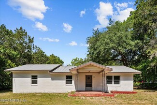 3720 Norwood St, Palatka, FL 32177