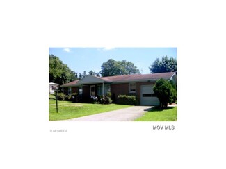 250 Poinciana St, Newport, OH 45768