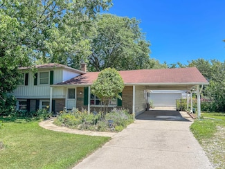 12613 Holly Rd, Grand Blanc, MI 48439