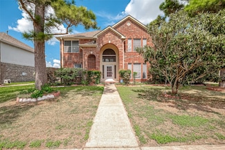 14718 Armitage Ln, Sugar Land, TX 77498
