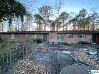 611 5th St NW, Reform, AL 35481