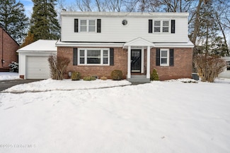 1529 Barclay Place, Schenectady, NY 12309