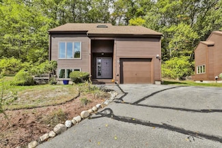 6 Cornwall Ln Unit 7, Nashua, NH 03063