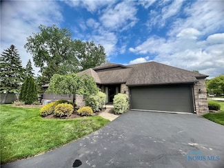 2946 Glaston Oaks Ct Unit 2946, Toledo, OH 43617