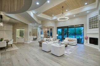 19198 N 95th Place, Scottsdale, AZ 85255