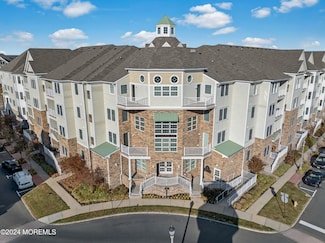 33 Cooper Ave Unit 113, Long Branch, NJ 07740