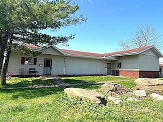 7511 Jeffries Ave, Garfield Heights, OH 44105