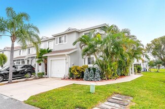 4790 SW 14th St, Deerfield Beach, FL 33442