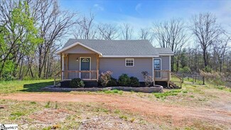 15 Lake Ridge Dr, Greenville, SC 29611