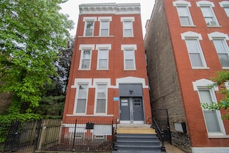 1475 W Huron St Unit 2F, Chicago, IL 60642