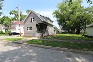 957 E Eagle St, Kankakee, IL 60901