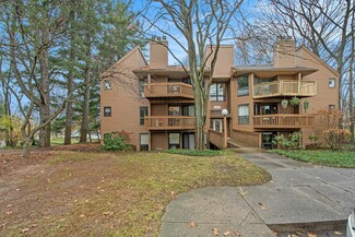 1314 Hillburn Ave NW, Grand Rapids, MI 49504