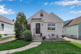 39 Marsdale Rd, Buffalo, NY 14215