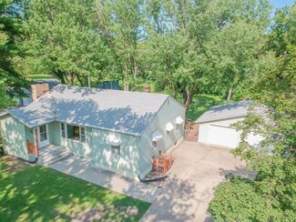 2010 Browning Ave, Manhattan, KS 66502