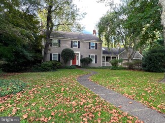 155 Church St E, Beverly, NJ 08010