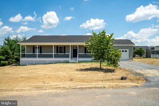 180 Wanda St, Stanley, VA 22851