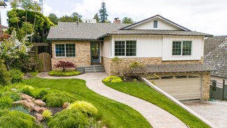70 Saint James Dr, Piedmont, CA 94611