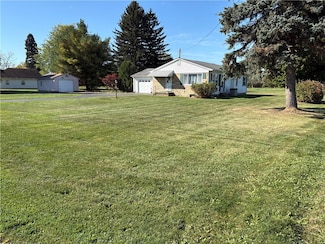 2638 Serven Rd, Waterloo, NY 13165