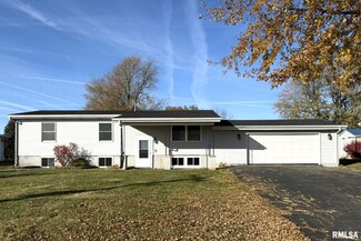 403 Kelly St, Alexis, IL 61412