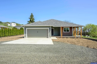 440 NW Gutbrod St, Sheridan, OR 97378