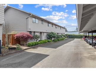 3122 SE Chestnut St, Milwaukie, OR 97267