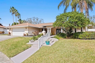 506 Crooked Pine Ct, Largo, FL 33770