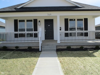 769 E Pearl St, Whiteland, IN 46184