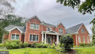 4526 Dodds Mill Dr, Haymarket, VA 20169