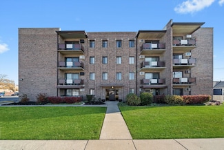 7945 S Oketo Ave Unit 404, Bridgeview, IL 60455