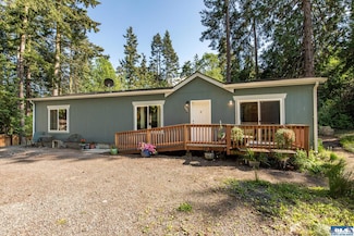 381 Hadlock Bay Rd, Port Hadlock, WA 98339