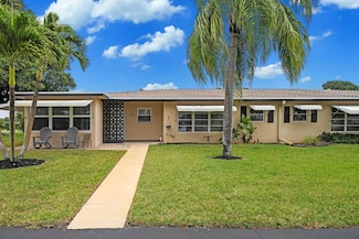 1045 E Ter B Cir E Unit B, Delray Beach, FL 33445