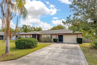 1061 Radford Dr, Deltona, FL 32738