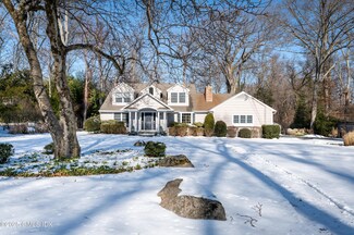 114 Blueberry Dr, Stamford, CT 06902