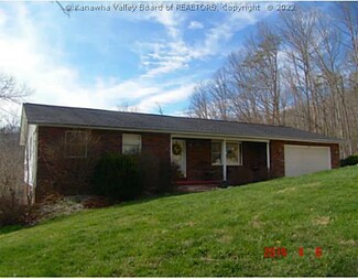 16 Upper Pinch Estates, Elkview, WV 25071