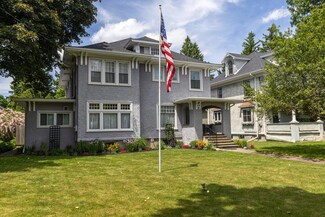 818 W Water St, Elmira, NY 14905