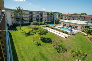 810 SE 7th St Unit 106, Deerfield Beach, FL 33441