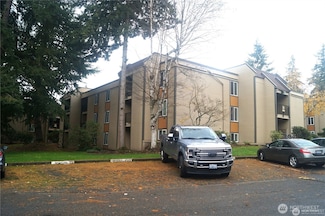 14665 NE 34th St Unit B22, Bellevue, WA 98007