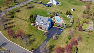 2995 Horseshoe Dr, Collegeville, PA 19426