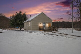 11556 Fitzgerald Ave, Grant, MI 49327
