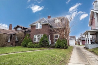 1322 12th St NW, Canton, OH 44703