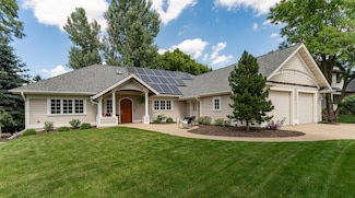 290 Wimbledon Hills Dr SW, Rochester, MN 55902