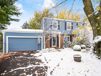 3812 Ridgewood Dr, Hilliard, OH 43026