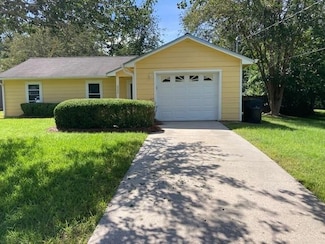 3232 Riddle Dr, Tallahassee, FL 32309