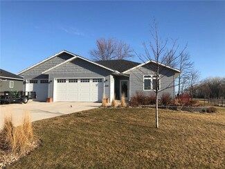 2430 Dayton Dr, Worthington, MN 56187