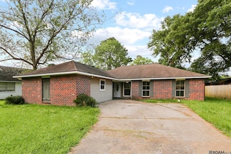 8907 Cedar Springs Ave, Denham Springs, LA 70726