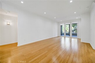2233 Martin Unit 123, Irvine, CA 92612