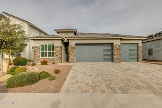 10476 W Harmony Ln, Peoria, AZ 85382
