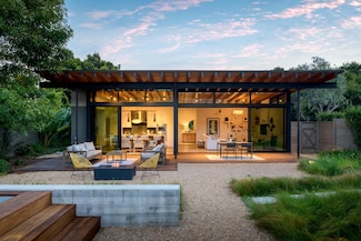 1080 Oakside Way, Santa Barbara, CA 93111
